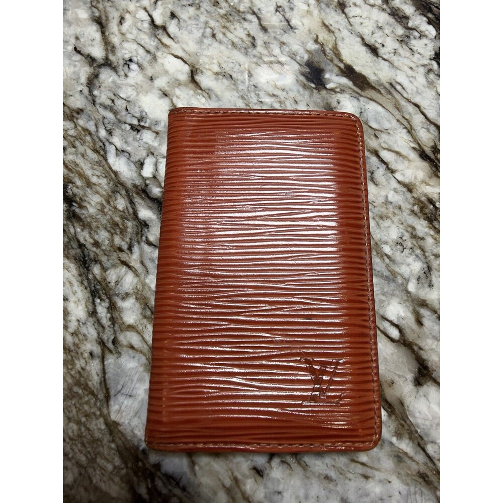 Louis Vuitton Bifold Card Holder Wallet in Brown Epi Leather Unisex